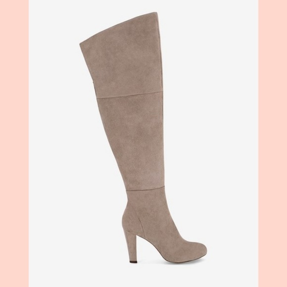 Suede over the knee boots - Picture 2 of 3